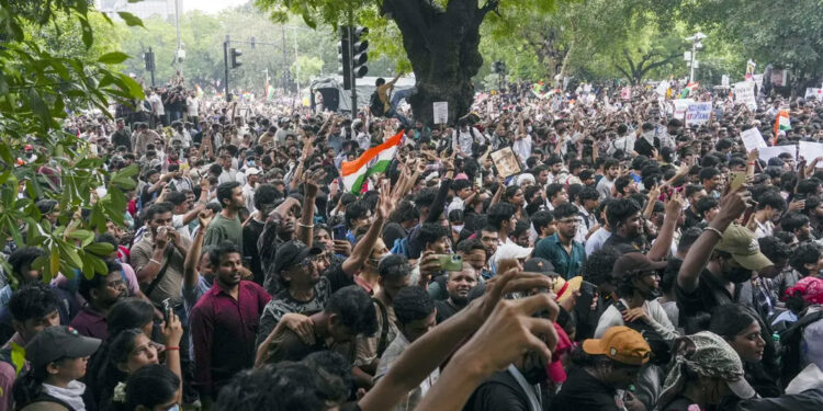 দিল্লিতে আন্দোলনের সমাপ্তি ঘোষণা ককরোচ জনতা পার্টির