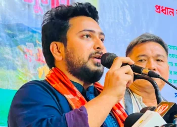 জুলাই সনদ বাস্তবায়নে পাহাড় থেকে আওয়াজ আসা উচিত: নাহিদ
