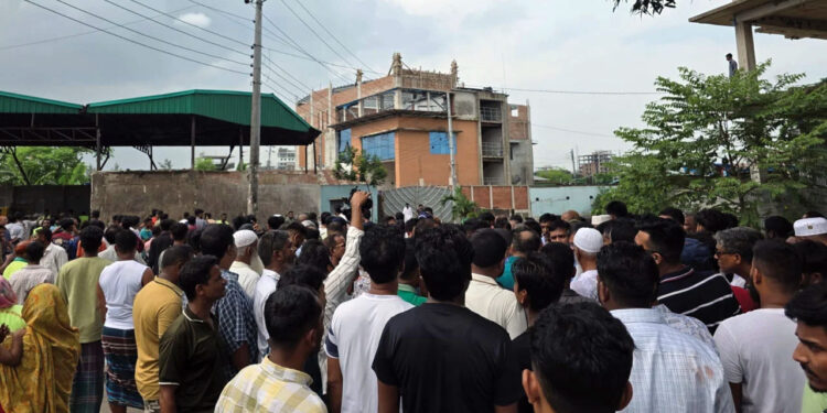 উত্তরখানে ডিএনসিসি প্রশাসক-এমপির ওপর হামলার অভিযোগ, গ্রেপ্তার ৩
