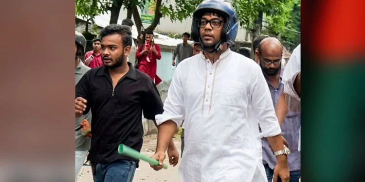 মাথায় হেলমেট, হাতে লাঠি, সংঘর্ষের নেতৃত্বে যুবদল নেতা নয়ন