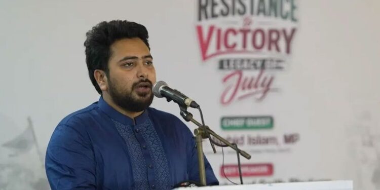 ক্যাম্পাসগুলোকে আবারও সন্ত্রাসের অভয়ারণ্যে পরিণত করা হচ্ছে