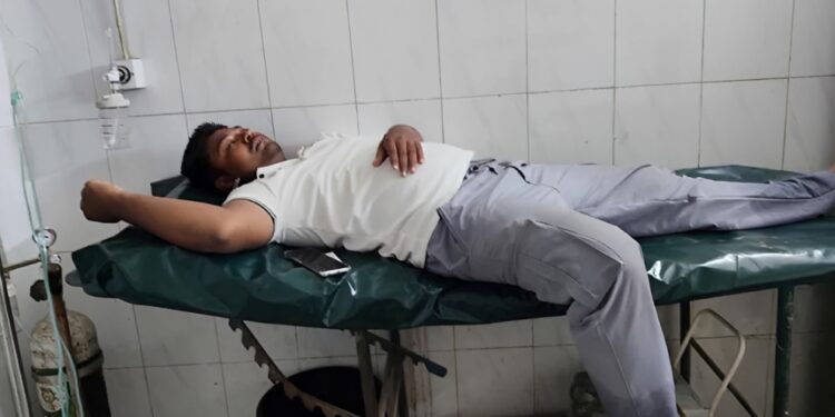 জুলাই গণঅভ্যুত্থান দিবসের অনুষ্ঠানস্থল থেকে বের করে সাংবাদিক পেটালো বিএনপি-ছাত্রদল