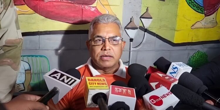 বাংলাদেশে যা চলছে, সেটা অমানবিক: দিলীপ ঘোষ