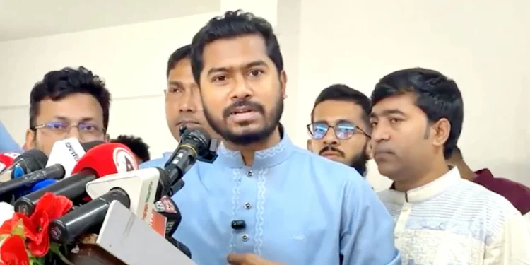 মন্ত্রীদের ১০ লাখ, এমপিদের ৫ লাখ টাকা বেতন হওয়া উচিত: নুরুল হক
