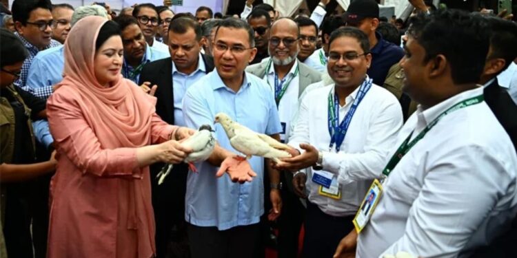 চিকিৎসক সমাবেশের উদ্বোধন করলেন প্রধানমন্ত্রী