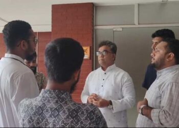 অছাত্রদের হলে থাকাকে বৈধ করে জাবিতে প্রজ্ঞাপন জারি