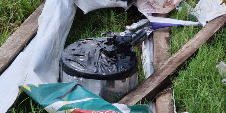 সাভারে এক এলাকায় অভিযানের মধ্যে আরেক গ্রামে মিলল ‘প্রেশার কুকার বোমা’