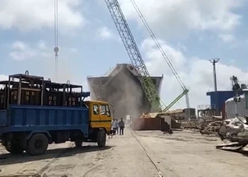 সীতাকুণ্ডে শিপইয়ার্ডে বিস্ফোরণ, নিহত ৭