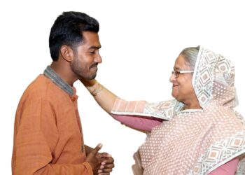 জামায়াত-শিবিরের প্রতি কঠোর হতে চান, হাসিনাকে ‘মা’ ডাকা প্রতিমন্ত্রী নূর