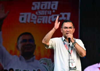 বিরোধী দলগুলোকে ৬ মাসের চ্যালেঞ্জ ছুড়ে দিলেন প্রধানমন্ত্রী