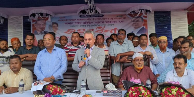 মোংলা বন্দরে ভাসমান ‘এলএনজি’ স্টেশন স্থাপন করা হবে: রবিউল আলম