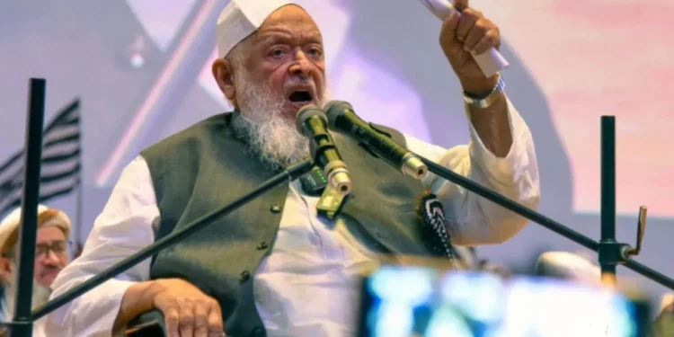 ‘ইসলামকে যারা নিশ্চিহ্ন করার চেষ্টা করেছে, তারাই একসময় ধ্বংস হয়ে গেছে’