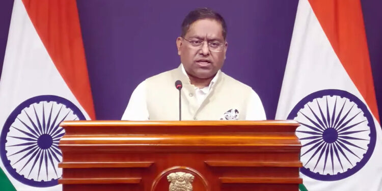 শেখ হাসিনা ও হাদি হত্যায় গ্রেপ্তারদের প্রত্যর্পণ ইস্যুতে অবস্থান জানাল ভারত