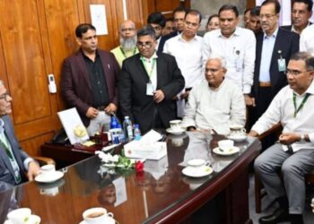 নবনির্বাচিত রাষ্ট্রপতি মির্জা ফখরুলের সঙ্গে প্রধানমন্ত্রীর সাক্ষাৎ