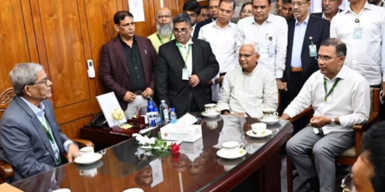 নবনির্বাচিত রাষ্ট্রপতি মির্জা ফখরুলের সঙ্গে প্রধানমন্ত্রীর সাক্ষাৎ