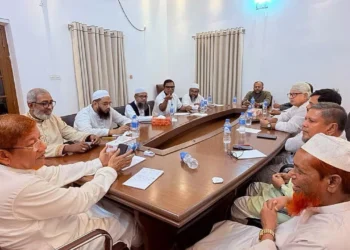 লংমার্চ নিয়ে আইজিপির সঙ্গে ১১ দলের বৈঠক সন্ধ্যায়