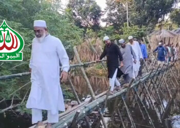 ১০ গ্রামের মানুষের যাতায়াতে বাঁশের সাঁকো নির্মাণ করল জামায়াত