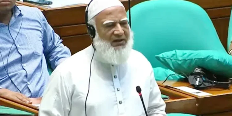 ‘স্বরাষ্ট্রমন্ত্রী সংসদে তুচ্ছ-তাচ্ছিল্য করেন, আমরা তার ছাত্র হওয়ার জন্য আসিনি’