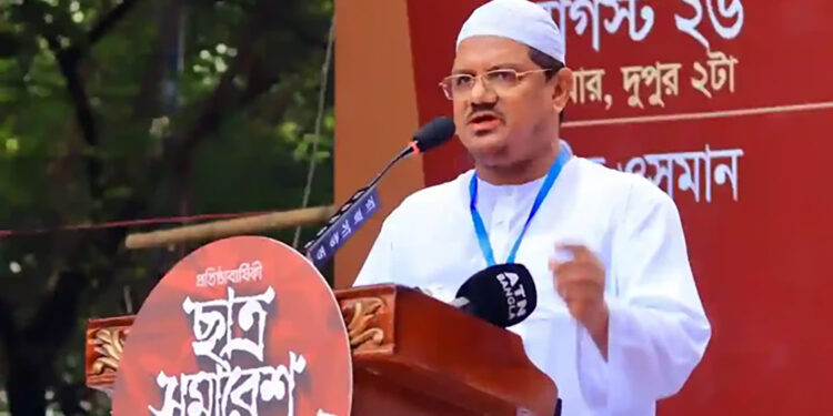 জনগণের অধিকার প্রতিষ্ঠার ক্ষেত্রে অবহেলা গ্রহণযোগ্য নয়: চরমোনাই পীর