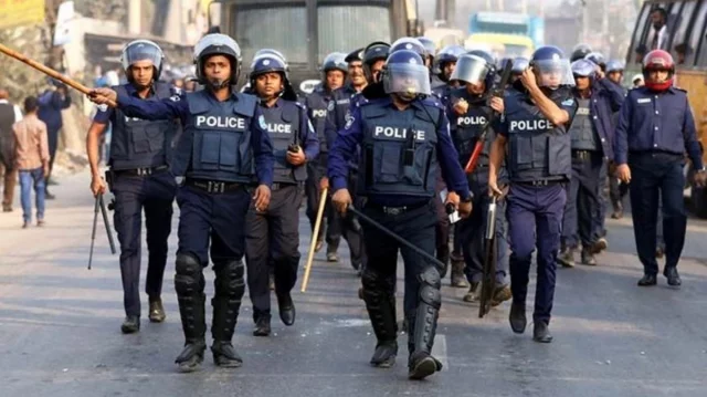 পুলিশের বিশেষ ইউনিট গঠন, সারাদেশে চলবে বিশেষ অভিযান