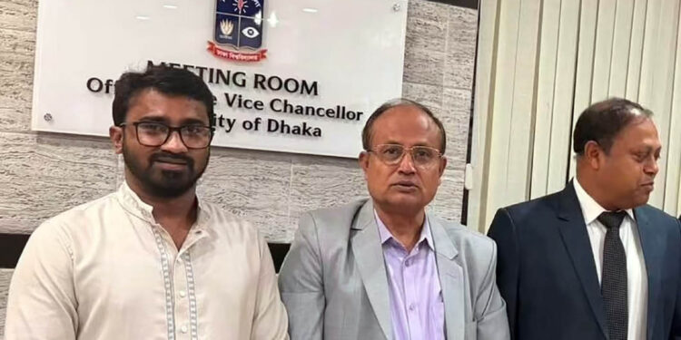 সাড়ে ৪ হাজার ভোটে হেরে যাওয়া লোকটা সাড়ে ৭ বছর পর ডাকসু জিএস!