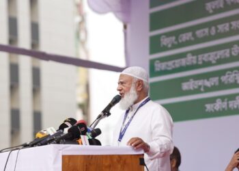 আমরা রাস্তায় নেমেছি ১৮ কোটি মানুষের পক্ষে: জামায়াত আমির