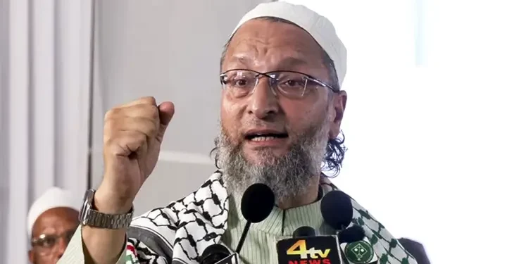 মুসলিমদের কি ধর্মীয় স্বাধীনতা নেই, ভারতে মসজিদ ধ্বংসের তীব্র নিন্দা ওয়াইসির