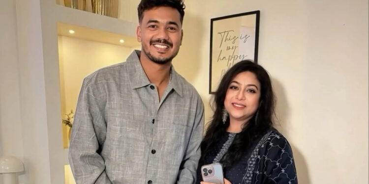 অস্ট্রেলিয়ায় শাবনূরের সঙ্গে বারবিকিউ পার্টিতে তাসকিন
