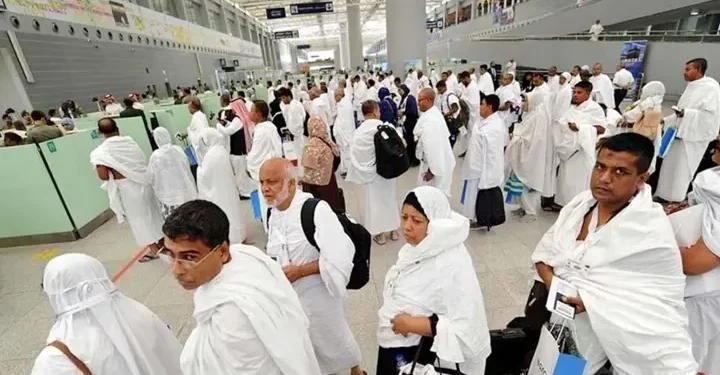 হাজিদের ৫ কোটি টাকা ফেরত দেবে সরকার, কে কত পাবেন