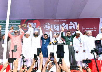 একটি সুশৃঙ্খল লংমার্চ সরকারকে দিল নতুন বার্তা