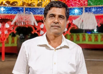 ভারতের নাগরিকত্ব প্রমাণিত, তবুও চাকরিতে বহাল শিক্ষক