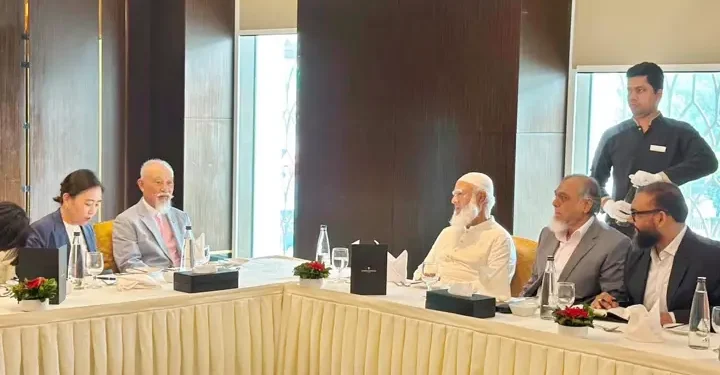 জামায়াত আমিরের সঙ্গে নিপ্পন ফাউন্ডেশন চেয়ারম্যানের সৌজন্য সাক্ষাৎ