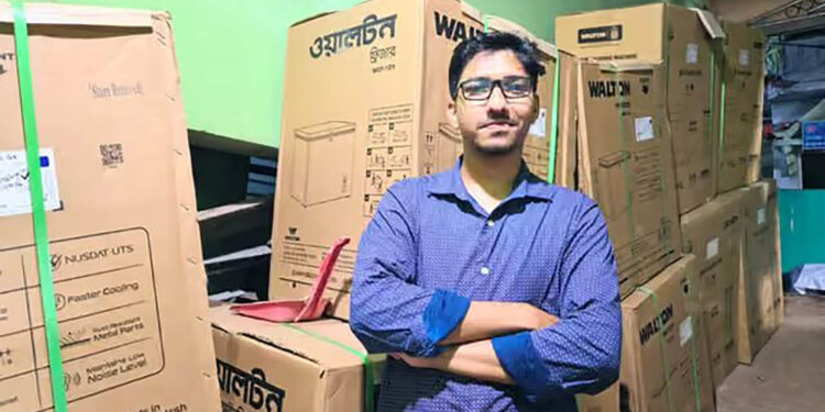 নিজ বরাদ্দ থেকে চবির পাঁচ ছাত্রী হলে ৫ ডিপ ফ্রিজ দিচ্ছেন চাকসুর জিএস সাঈদ