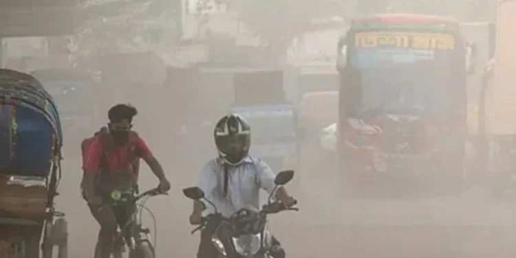 ঢাকার বাতাস আজ ‘অস্বাস্থ্যকর’