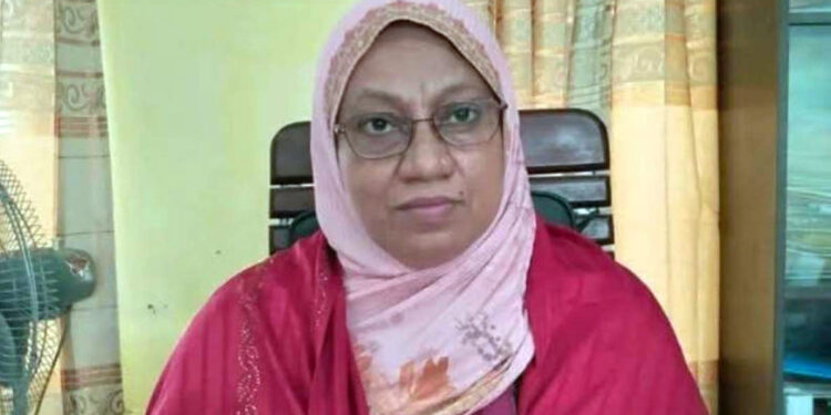 মৃত মায়ের সরকারি পাওনা তুলতে সন্তানের কাছে ঘুষ দাবি, শিক্ষা কর্মকর্তা বদলি