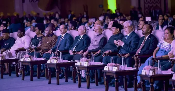 মোদির নৈশভোজে অংশ নেননি চীনের প্রেসিডেন্ট, কূটনৈতিক অঙ্গনে জল্পনা