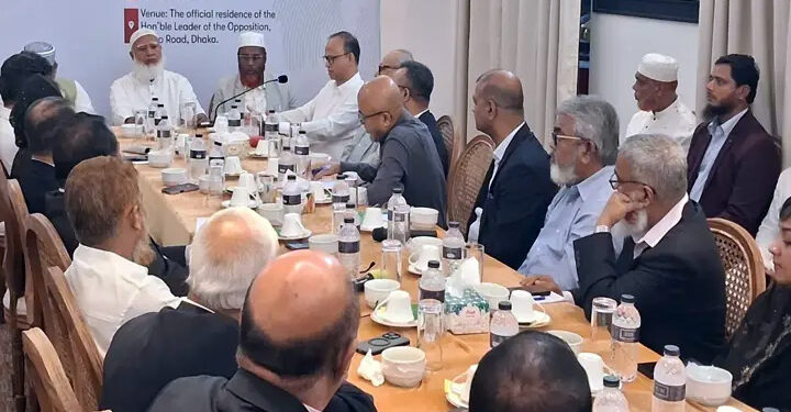 সরকারের পাশাপাশি বিরোধী দলের সহযোগিতা চায় বিজিএমইএ
