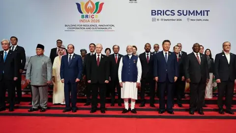 ব্রিকসের পর একাধিক বিশ্বনেতা অসুস্থ, দাবি নাকচ ভারতের