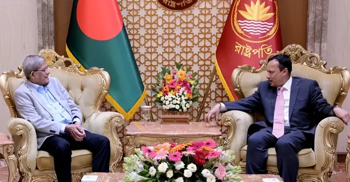 রাষ্ট্রপতির সঙ্গে অ্যাটর্নি জেনারেলের সৌজন্য সাক্ষাৎ