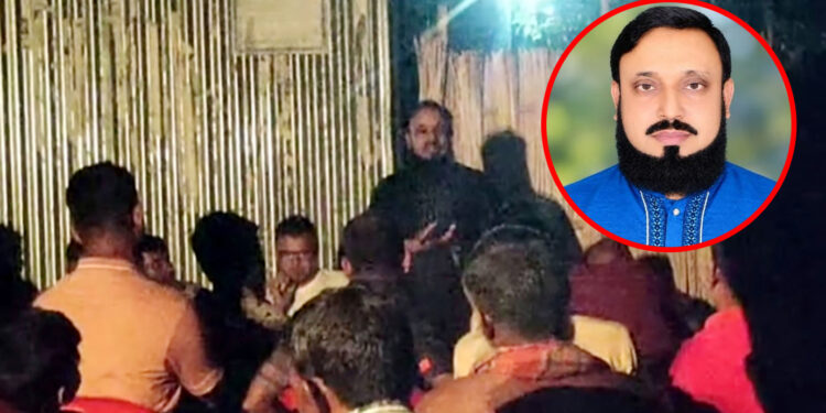 ‘অস্ত্র বানান, মার্ডার হলে আমি দেখব’ সমর্থকদের ইউপি চেয়ারম্যান