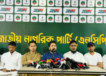 নতুন করে গণভোটের কথা বলা সরকারের অপকৌশলের অংশ: নাহিদ ইসলাম