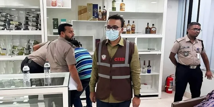 গুলশানে সালমান মুক্তাদিরের শ্বশুরের চার মদের গুদাম সিলগালা