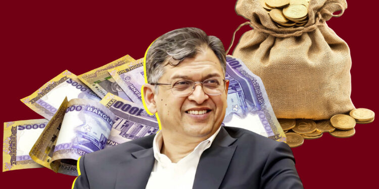 সালাহউদ্দিন আহমেদের ৩০ কোটি টাকার বিপুল সম্পদের উৎস নিয়ে প্রশ্ন
