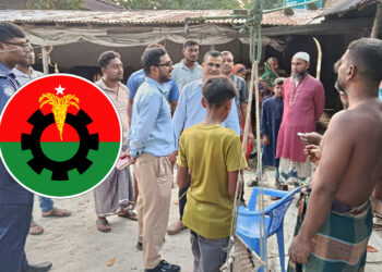 কৃষক দল নেতার বাড়ি থেকে ৭৬ বস্তা অবৈধ সার উদ্ধার