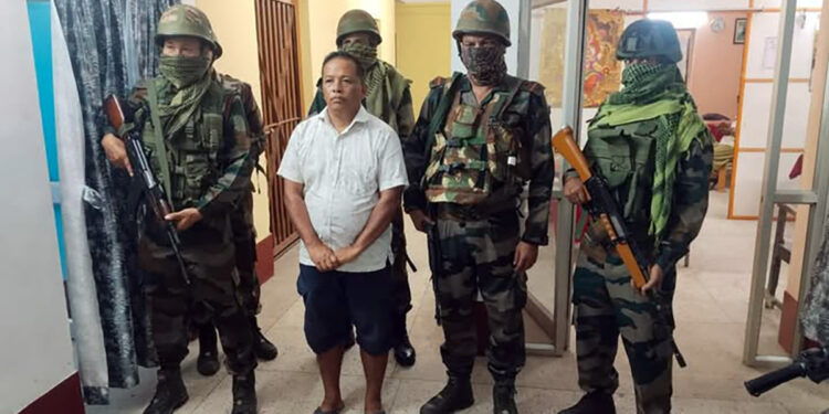 ভারতে পুলিশের হাতে পাহাড়ি সশস্ত্র গোষ্ঠী জেএসএস ক্যাডার শ্যামল কান্তি চাকমা গ্রেপ্তার