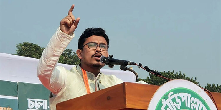 ১৭ বছরের ‘ক্ষুধার্ত’ বিএনপি পারলে যেন পুরো দেশকেই গিলে ফেলে: সাদিক কায়েম