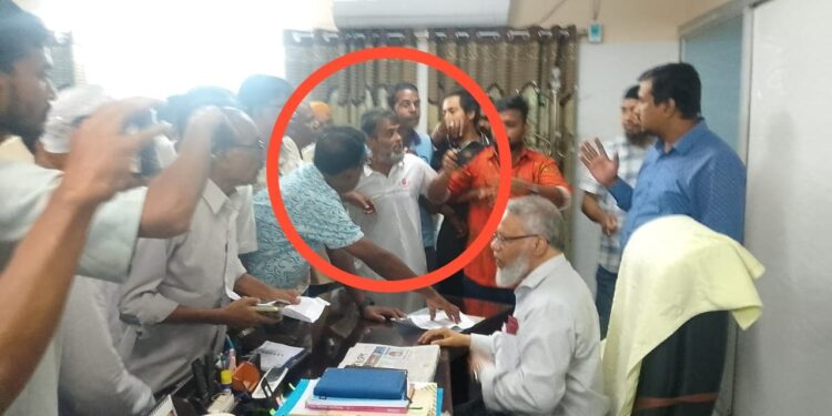 রামেবির ভিসিকে ‘মব’ সৃষ্টি করে পদত্যাগ: বিএনপি নেতা গ্রেপ্তার