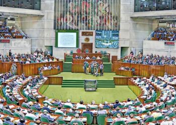 জেন-জি প্রজন্মের ক্ষোভ ও ‘এক-এগারো ভার্সন টু’র আশঙ্কা