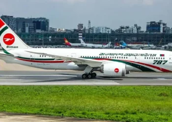 ঢাকা–রিয়াদ রুটের সব ফ্লাইট অনির্দিষ্টকালের জন্য স্থগিত, যাত্রীদের বিমানবন্দরে না যাওয়ার পরামর্শ