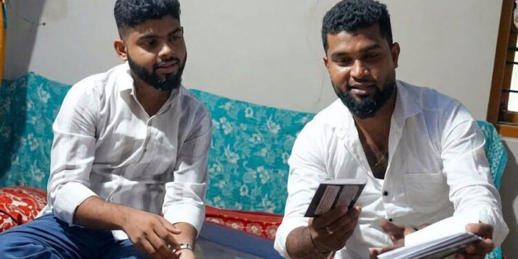 প্রেমিকার টানে বাংলাদেশে দুই ভারতীয় যুবক, জয়পুরহাটে চাঞ্চল্য